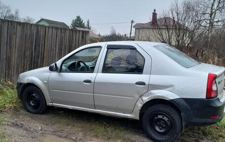 Renault Logan I, 2015 год, 210 000 рублей, 1 фотография