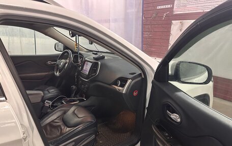 Jeep Cherokee, 2014 год, 1 575 000 рублей, 19 фотография