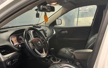 Jeep Cherokee, 2014 год, 1 575 000 рублей, 21 фотография