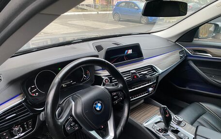 BMW 5 серия, 2017 год, 2 700 000 рублей, 9 фотография