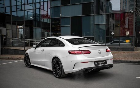 Mercedes-Benz E-Класс, 2023 год, 7 275 000 рублей, 7 фотография