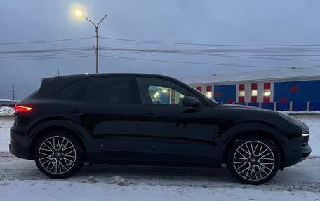 Porsche Cayenne III, 2018 год, 6 770 000 рублей, 4 фотография