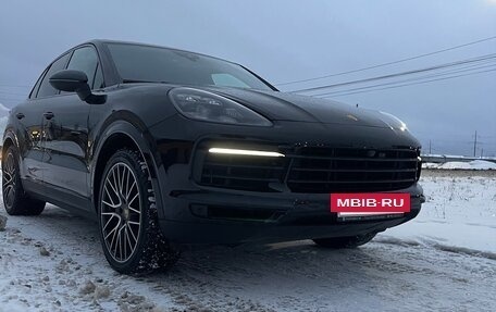 Porsche Cayenne III, 2018 год, 6 770 000 рублей, 3 фотография