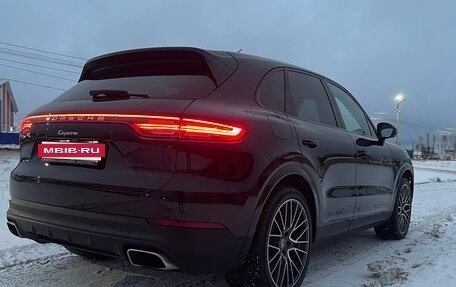 Porsche Cayenne III, 2018 год, 6 770 000 рублей, 10 фотография