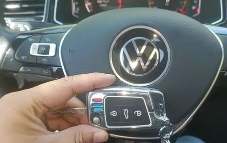 Volkswagen T-Roc I, 2021 год, 1 640 002 рублей, 9 фотография