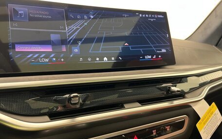 BMW X7, 2025 год, 15 693 335 рублей, 16 фотография