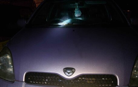 Toyota Vitz, 1999 год, 350 000 рублей, 1 фотография