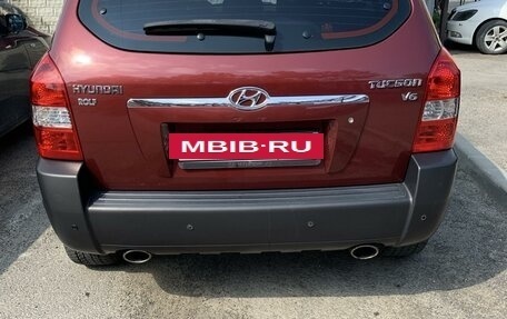 Hyundai Tucson III, 2006 год, 900 000 рублей, 3 фотография