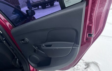 Renault Logan II, 2019 год, 810 000 рублей, 22 фотография