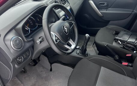 Renault Logan II, 2019 год, 810 000 рублей, 25 фотография