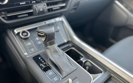 Lexus GX, 2024 год, 15 300 000 рублей, 20 фотография