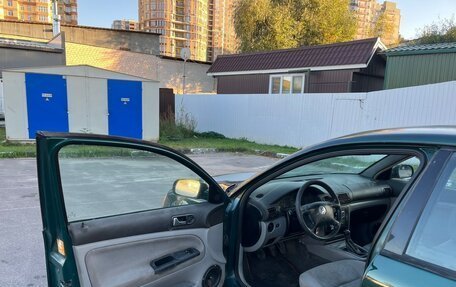 Volkswagen Passat B5+ рестайлинг, 1996 год, 300 000 рублей, 3 фотография