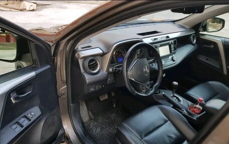 Toyota RAV4, 2013 год, 1 750 000 рублей, 6 фотография