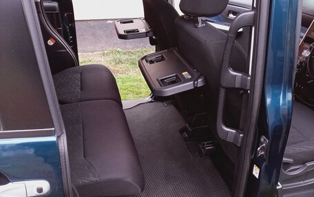 Toyota Roomy I, 2017 год, 1 000 000 рублей, 15 фотография