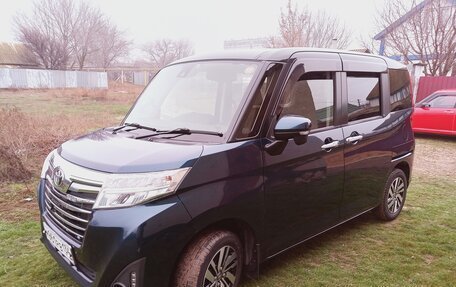 Toyota Roomy I, 2017 год, 1 000 000 рублей, 17 фотография