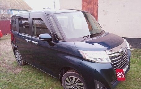 Toyota Roomy I, 2017 год, 1 000 000 рублей, 16 фотография