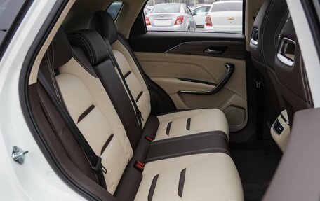 FAW Bestune T77, 2024 год, 2 199 000 рублей, 7 фотография