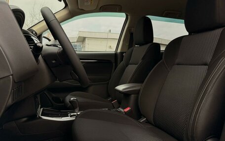 Mitsubishi Outlander III рестайлинг 3, 2019 год, 2 179 000 рублей, 10 фотография