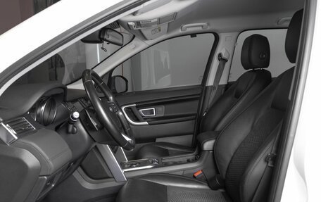 Land Rover Discovery Sport I рестайлинг, 2018 год, 2 488 700 рублей, 15 фотография