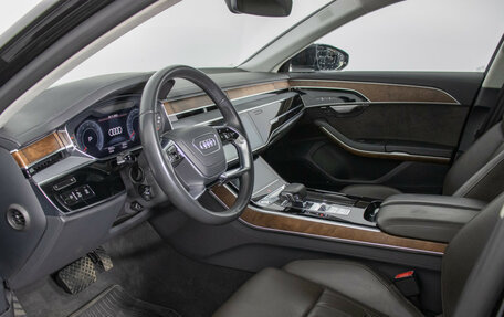 Audi A8, 2019 год, 6 500 000 рублей, 8 фотография