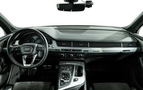 Audi Q7, 2017 год, 5 649 898 рублей, 13 фотография