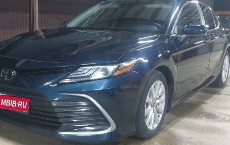 Toyota Camry, 2020 год, 2 300 000 рублей, 1 фотография