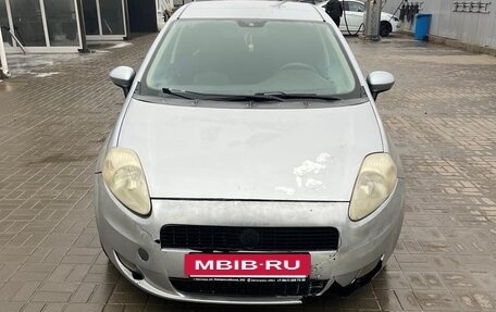 Fiat Punto III Punto Evo рестайлинг, 2007 год, 295 000 рублей, 4 фотография
