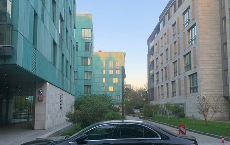 Mercedes-Benz E-Класс, 2019 год, 2 350 000 рублей, 6 фотография