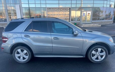 Mercedes-Benz M-Класс, 2010 год, 1 490 000 рублей, 5 фотография