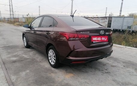 Hyundai Solaris II рестайлинг, 2021 год, 1 300 000 рублей, 4 фотография