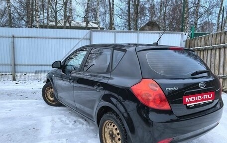 KIA cee'd I рестайлинг, 2008 год, 555 000 рублей, 3 фотография