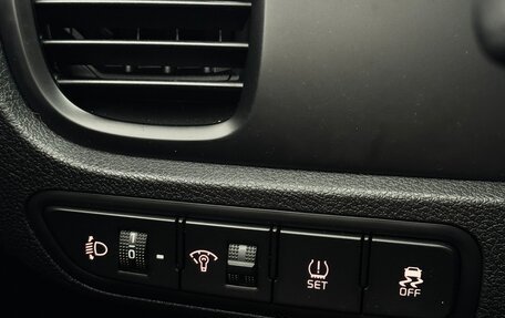 KIA Rio IV, 2017 год, 1 200 000 рублей, 15 фотография