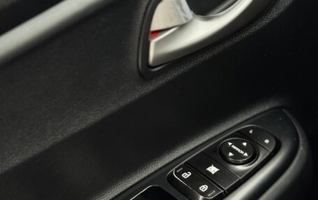 KIA Rio IV, 2017 год, 1 200 000 рублей, 14 фотография