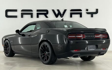Dodge Challenger III рестайлинг 2, 2023 год, 10 500 000 рублей, 7 фотография