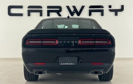 Dodge Challenger III рестайлинг 2, 2023 год, 10 500 000 рублей, 8 фотография