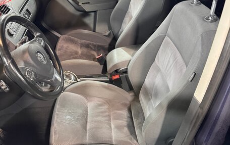 Volkswagen Touran III, 2010 год, 1 300 000 рублей, 7 фотография