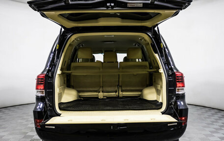 Toyota Land Cruiser 200, 2016 год, 4 000 000 рублей, 14 фотография