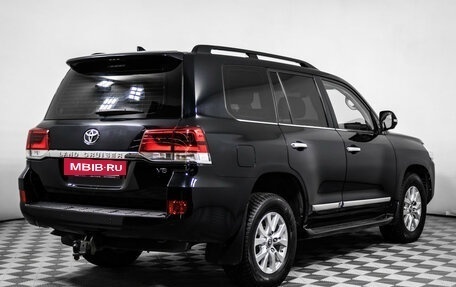 Toyota Land Cruiser 200, 2016 год, 4 000 000 рублей, 5 фотография