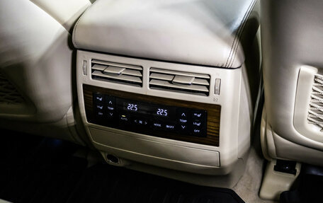 Toyota Land Cruiser 200, 2016 год, 4 000 000 рублей, 18 фотография