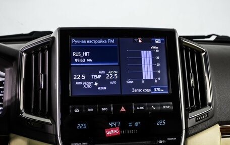 Toyota Land Cruiser 200, 2016 год, 4 000 000 рублей, 27 фотография