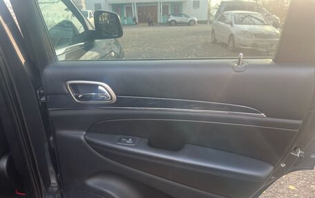 Jeep Grand Cherokee, 2011 год, 2 260 000 рублей, 17 фотография