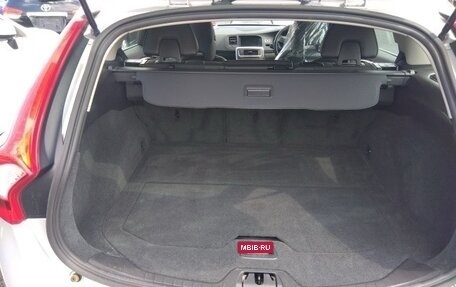 Volvo V60 I, 2012 год, 1 550 000 рублей, 17 фотография