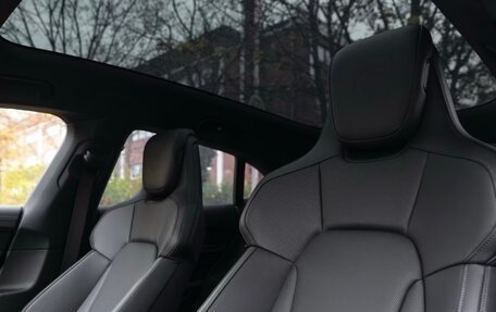 Porsche Taycan I, 2025 год, 25 600 000 рублей, 14 фотография