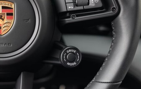 Porsche Taycan I, 2025 год, 25 600 000 рублей, 19 фотография