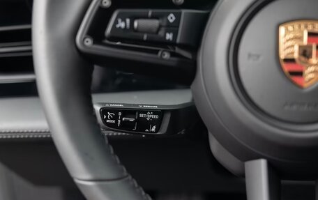 Porsche Taycan I, 2025 год, 25 600 000 рублей, 20 фотография