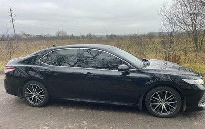 Toyota Camry, 2021 год, 3 299 999 рублей, 1 фотография