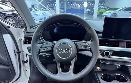 Audi A4, 2024 год, 4 100 000 рублей, 6 фотография