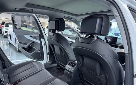 Audi A4, 2024 год, 4 100 000 рублей, 16 фотография