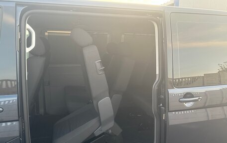 Volkswagen Caravelle T6 рестайлинг, 2021 год, 6 500 000 рублей, 16 фотография