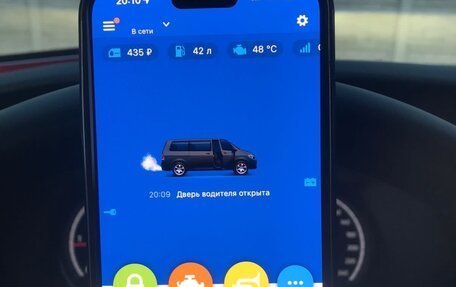 Volkswagen Caravelle T6 рестайлинг, 2021 год, 6 500 000 рублей, 34 фотография